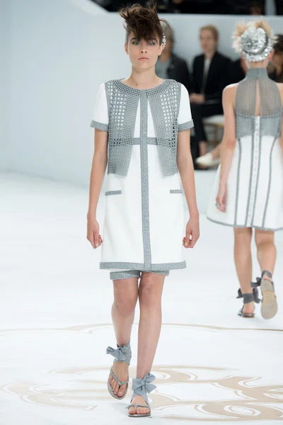 Look 36